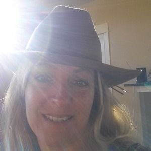 Meet your Posher, Deanna